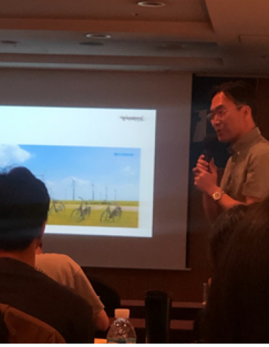 강의을 진행 중이신 이상범 박사님